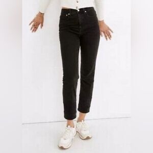 Madewell Women’s Washed Black Classic Straight Jeans High Rise Denim Style J2054